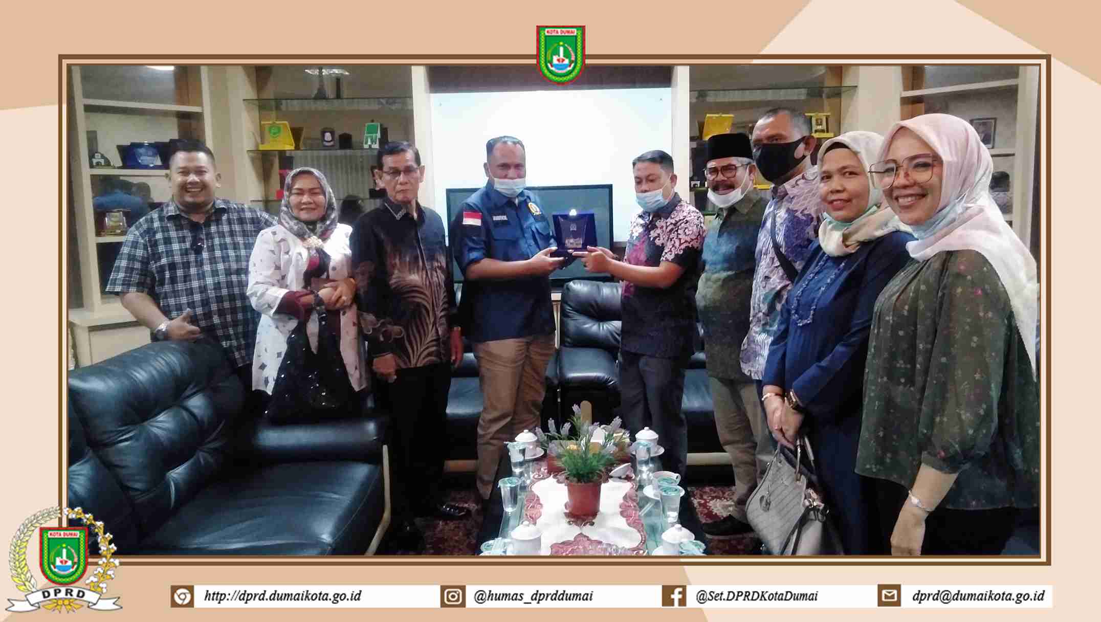 gambar